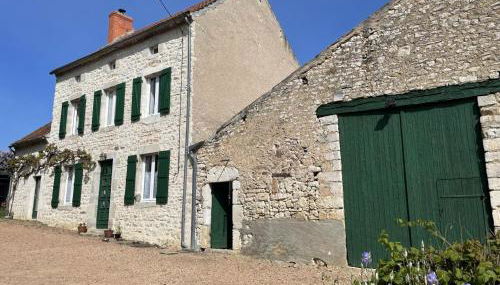 Gîte paisible à Ébreuil avec jardin, animaux acceptés - FR-1-489-19 - Foto 2