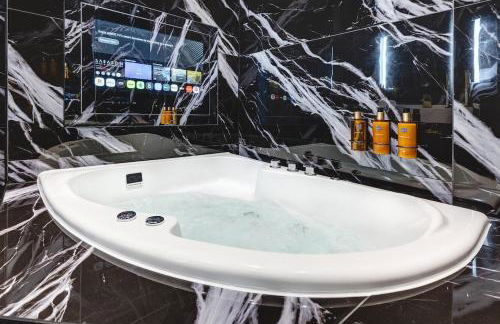 Luxury Cosy Garden Suite - Spa-Bath - Foto 11