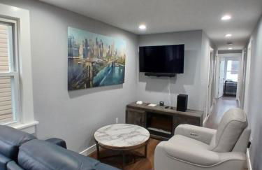 Monthly Stays - 2BR Apt in Bloomfield - 8 Min Walk from NJ Transit - Foto 9