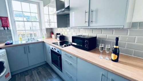 The Georgian Townhouse - 4 Bedrooms - Sleeps 9 - Foto 5, stove, toaster