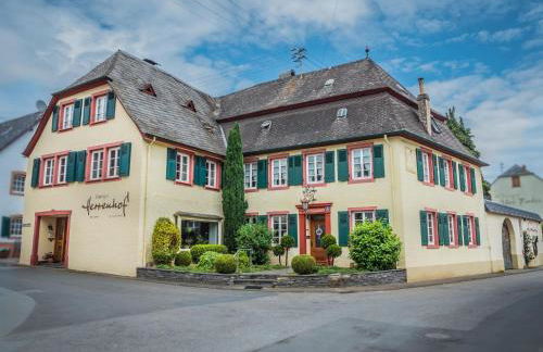 Weingut Herrenhof Andrea Thielen - Foto 14