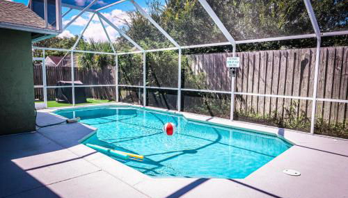 Heated pool house with mini golf 10 min to Disney - Foto 1
