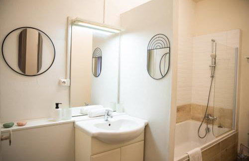 Les Tomettes du Midi - Élégance & Authenticité - Foto 6