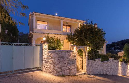 Kassiopi View Villas-Corfu-Villa Eleni,4 bedrooms,large private pool,prime location - Photo 10