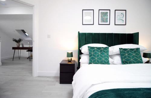 New Cardiff Bloc Exclusive Apartments By Prime Stays - Shops and Parking - Great for Groups and Families - Foto 79