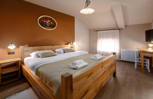 Mediterrane Steinvilla mit Privatpool, Whirlpool, Darts, Billard, Tischtennis, Gym - Foto 4