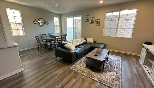 3 bed 3 Bath Gated Corner unit - Foto 5