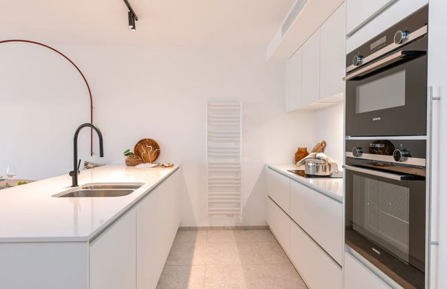 Renovated Apartment With sea View and Parking - Foto 37