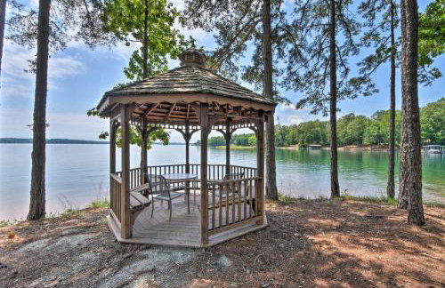 Condo on Lake Keowee with Resort Amenities and Pool! - Foto 1