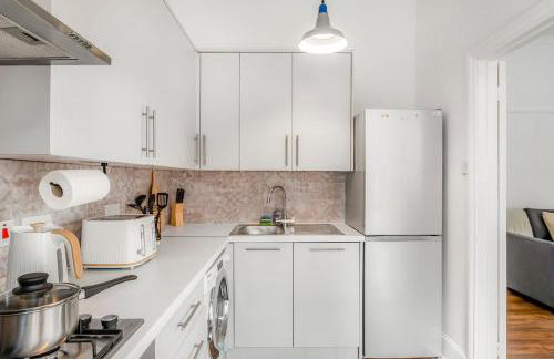 Stylish 1BR Flat-Terrace-Free Parking-Rail Station - Foto 26