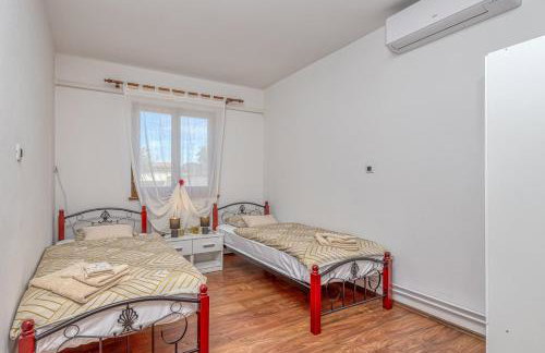 Villa Agatta with Private Pool - Foto 18