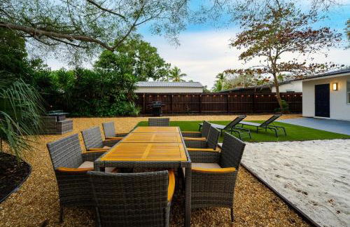 East Boca Getaway with Hot Tub Near Beach and Mizner Park - Foto 34