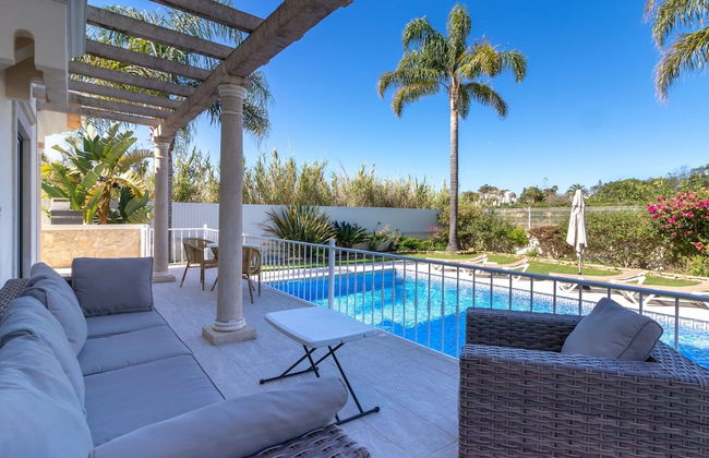 Luxury Villa in Albufeira With Heated Private Pool - Foto 20