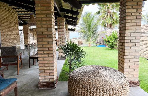 Pé-na-areia com piscina na Rota dos Milagres - Foto 46