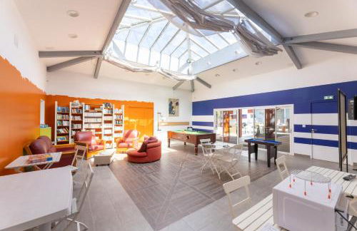 Oihana grand chalet de 2 à 6 pers climatisé avec piscine vue et calme à Hasparren-Pays Basque - Foto 20