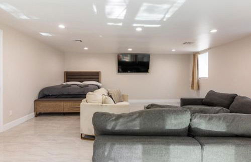 Spacious 5 BR Brand New House LAX - Foto 17