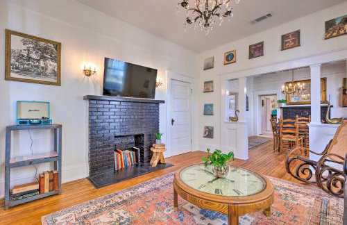 Renovated Historic Home with Yard 2 Mi to Dtwn - Foto 6