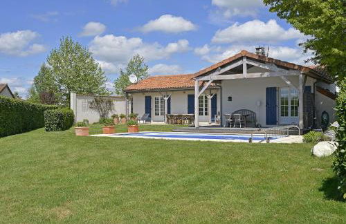 Luxury Villa in France with Pool and Garden - Foto 1