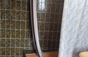 Apartment with a fireplace - Photo 2