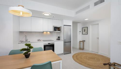 C30 URBAN COMFORT - Pool & Parking - Photo 3, stove