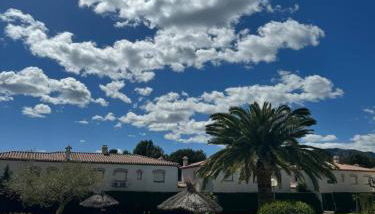 2nda linea con piscina en Miami Platja - Foto 2, Garden