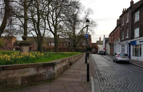 The Sawmills, Carlisle - Spacious 4 Bedroom Family House - Free WiFi - & Parking - Walk to Carlisle Castle - Foto 62