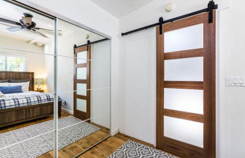 Charming 1-Bedroom Home near Downtown Culver - Photo 21