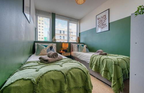 Contractor Accommodation Portsmouth Free Parking Sleeps 4 to 6 Ideal for Teams and Long Stays - Foto 11