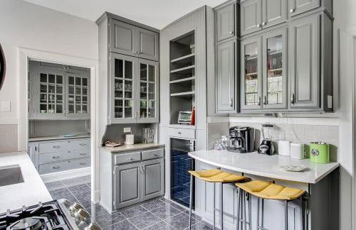 Regal Mansion with Private Garden in Quiet Area-Family Friendly - Foto 14