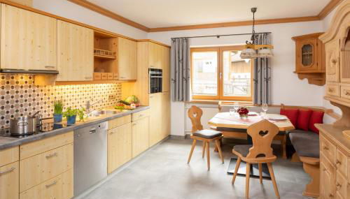 "Ferienwohnung Anna" - Annehmlichkeiten von 4-Sterne Familien-und Wellnesshotel Viktoria können mitgenutzt werden - Foto 3