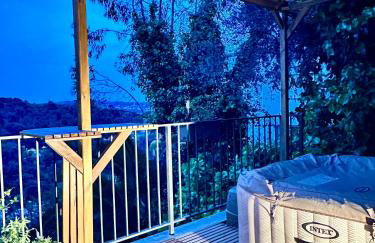 Studio romantique avec jacuzzi privé - aperçu mer - terrasse - parking gratuit - Photo 9
