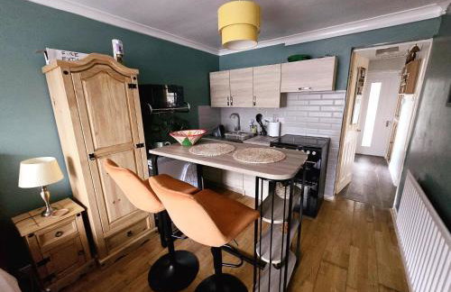 Twenty-One Retreat Surrounded by open landscapes - Foto 12