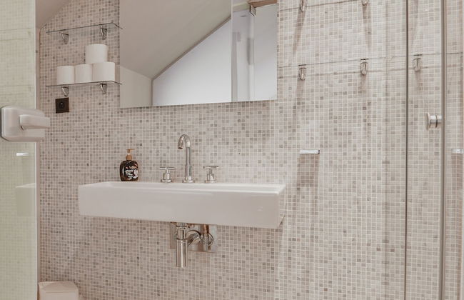 Luxury Apartment in Centre - Photo 13