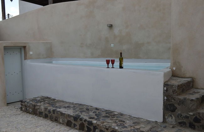 Pyrgos Old winery villa - Photo 22