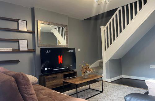 Entire Home in Middleton, Manchester - Foto 1