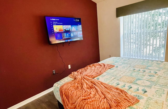 Huge Screened Patio That Overlooks Lake Buck, Near Famous Attractions!! - Foto 13