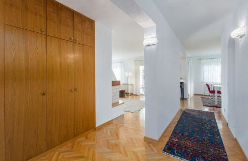 Elegant two-bedroom apartment with terrace in Rovinj - Photo 48