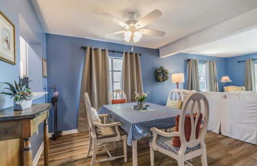 New Listing - Marsh Views Short Walk to Beach and Pools - Double Decks - Foto 4