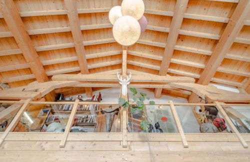 Chalet with garden close to the slopes - Photo 5