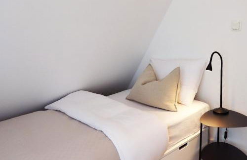 Große Penthouse Ferienwohnung mit Meerblick, Sonnenterrasse & Luxusbad von "Momentic" - Foto 40