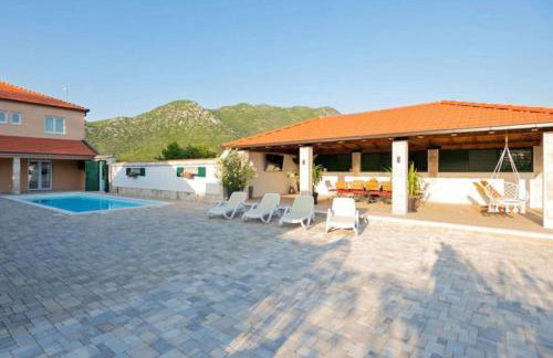 Villa Zara with heated Hydromassage-Pool - Foto 6