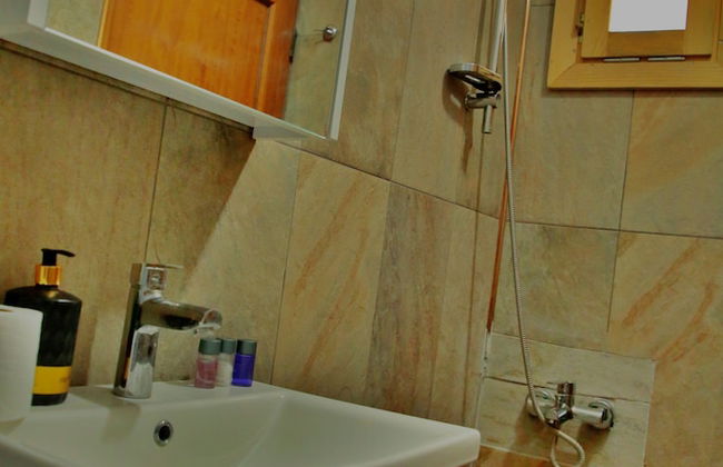 The Mira House - Photo 59