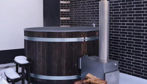 Fewo River, Stilvolles Ferienhaus für Familien großer Garten, Spielplatz, Sauna & Badefass - Foto 2, Garden view