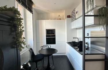 Magnifique T2 avec parking privatif proche Gare, salle de concert, centre ville - Foto 5