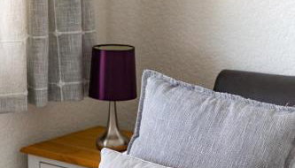 2 Chatsworth Riverscape Apartments - Peaceful apartment in great location with free parking overlooking the Gannel just a short walk from Newquays incredible beaches and local amenities - Foto 2