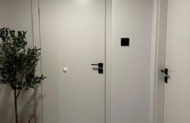 Family & Business Apartments PREMIUM No1 - 1 Bedroom with Private Jacuzzi, Balcony, Parking - Photo 76