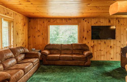 Mitten Lake Retreat - Foto 1