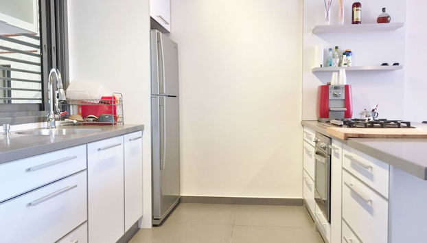 Hilton Beach Stunning Designer 2BR APT - Foto 4, Cocina privada