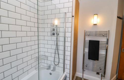 19 The Village - Photo 25