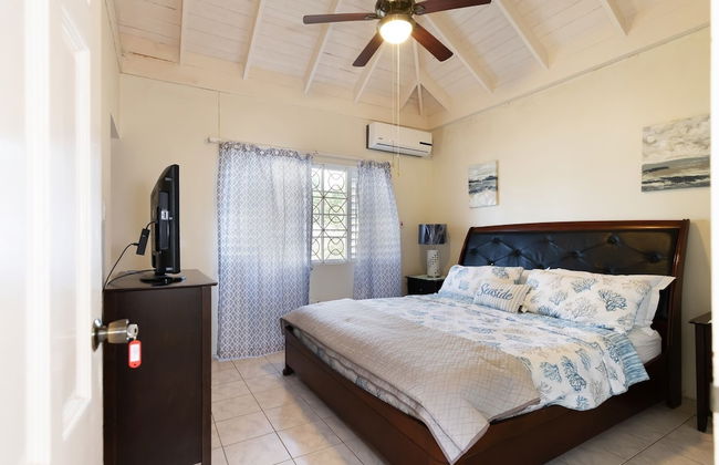 Yancey Largo Villa Perfect Jamaica Ironshore Getaway w Private Pool and Onsite Staff Services by RedAwning - Photo 12